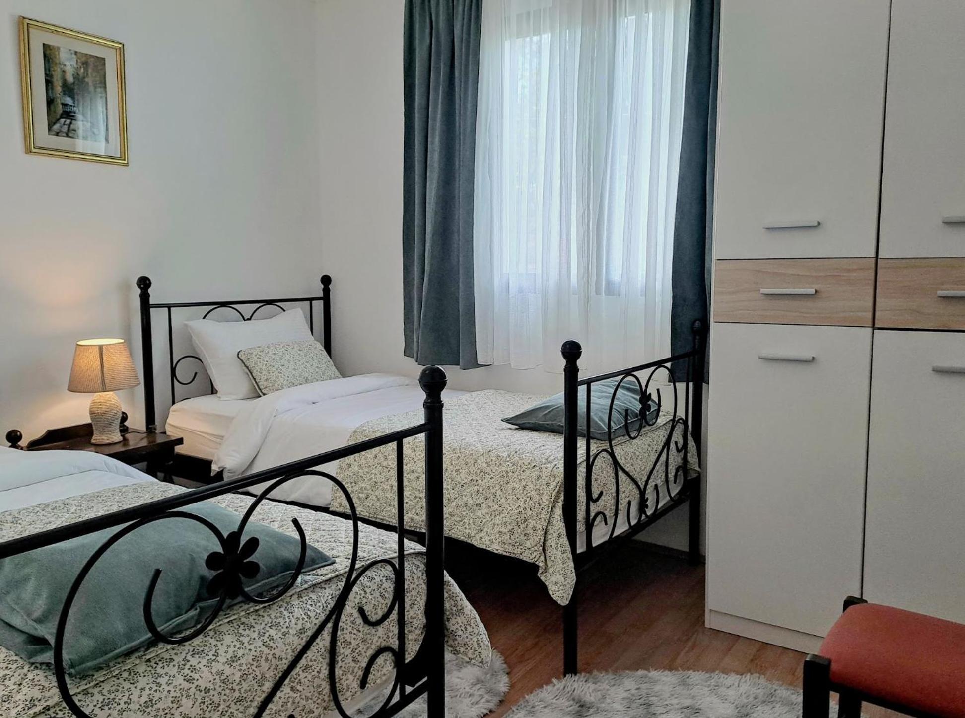 Villa Stone House Poplat Vela Luka Room photo